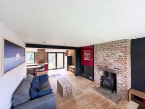 Photo 12- click for photo gallery